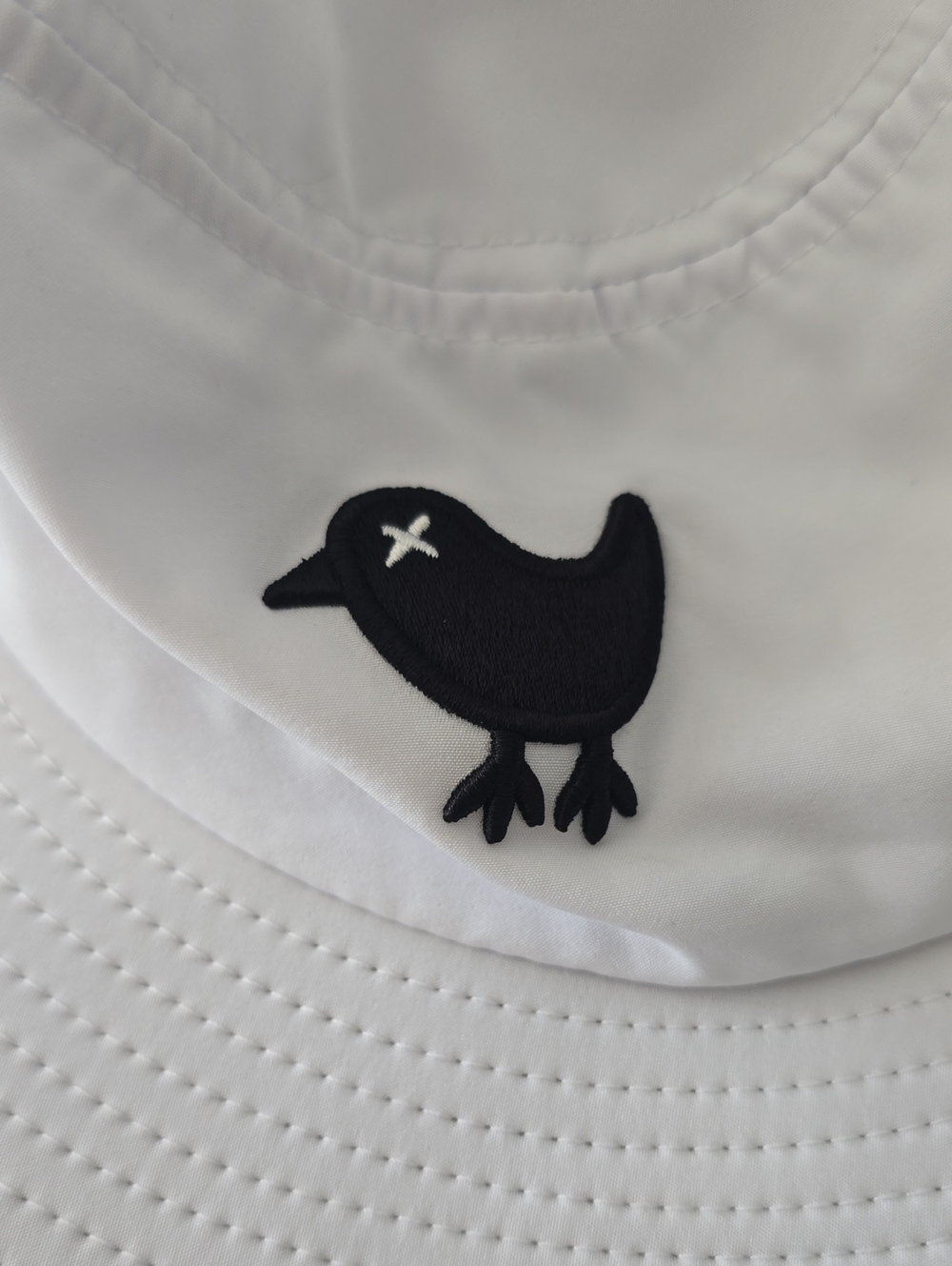 Bad Birdie White Wide-Brim Sun Hat with Black Bird Logo - Picture 2 of 6